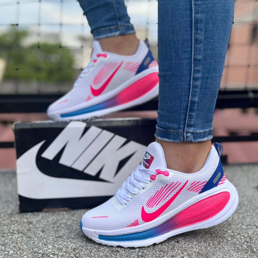 𝐍𝐥𝐊𝐄 𝐕𝐎𝐌𝐄𝐑𝐎 𝟏𝟖® + OBSEQUIO UN PAR DE MEDIAS 𝐍𝐥𝐊𝐄